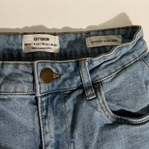 Cotton on size 6 stretch mom jeans!👖💗